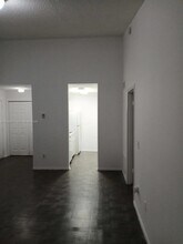 4521 W McNab Rd in Pompano Beach, FL - Building Photo - Building Photo