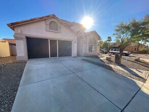 8942 E Laurie Ann Dr in Tucson, AZ - Building Photo - Building Photo