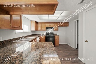 13719 Southline Rd in Sugar Land, TX - Building Photo - Building Photo