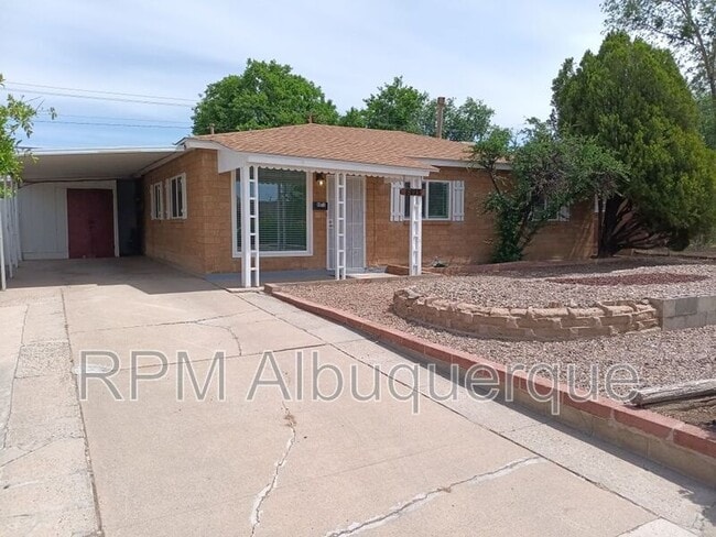 property at 8815 Menaul Blvd NE