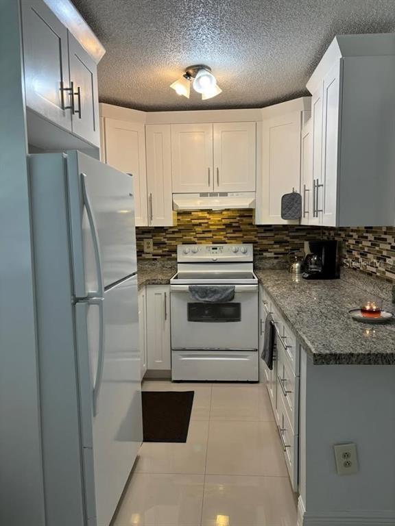 5965 W 26th Ave in Hialeah, FL - Building Photo - Building Photo