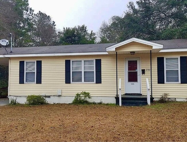 property at 200 N Jefferson St
