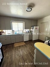 222 Berverdor Ave in Tracy, CA - Building Photo - Building Photo