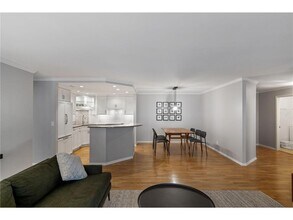 2885 Knox Ave S in Minneapolis, MN - Building Photo - Building Photo