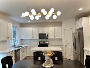 9213 Odin Way in Bothell, WA - Building Photo - Building Photo