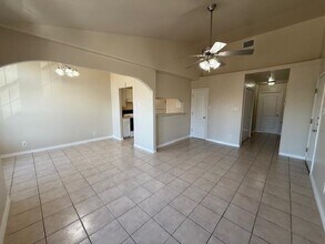 412 Shiloh Dr in Laredo, TX - Building Photo - Building Photo