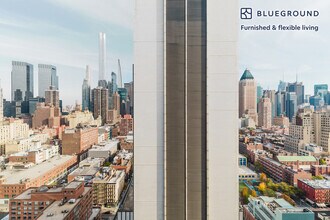 550 W 54th St in New York, NY - Building Photo - Building Photo