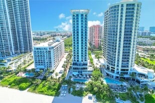 17275 Collins Ave in Sunny Isles Beach, FL - Building Photo