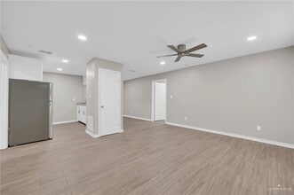 1901 N Col Rowe Blvd in McAllen, TX - Building Photo - Building Photo
