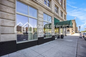 525 W Lafayette Blvd in Detroit, MI - Building Photo - Building Photo