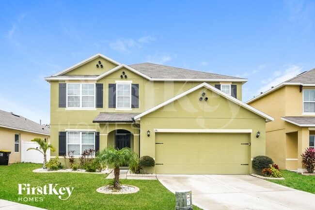 property at 136 Hawthorne Wy