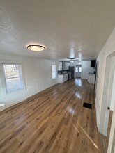 103 N Francis St in Excelsior Springs, MO - Foto de edificio - Building Photo