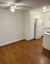 3901 Sheldon Dr, Unit 1 Bed in Ventura, CA - Foto de edificio - Building Photo