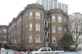 828-838 W Sunnyside Ave in Chicago, IL - Building Photo - Building Photo