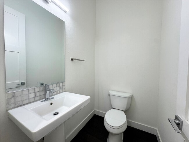 property at 2905 Gillespie St