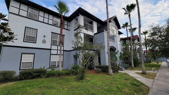 5513 Pga Blvd, Unit 4821 in Orlando, FL - Building Photo