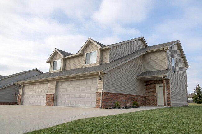 property at 5303 Silver Mill Dr