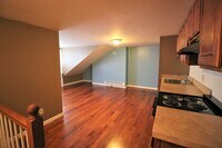 1312 Walnut St photo'