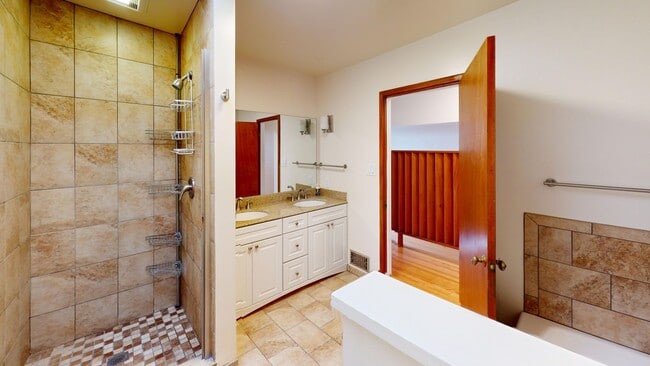 290 Acacia Ave in San Bruno, CA - Building Photo - Building Photo