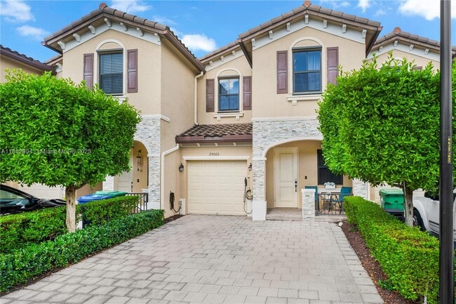 25060 SW 114th Ave in Homestead, FL - Building Photo - Building Photo