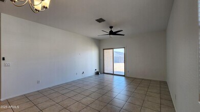 41932 W Manderas Ln in Maricopa, AZ - Building Photo - Building Photo