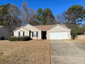 3414 Bells Landing Dr in Rex, GA - Building Photo
