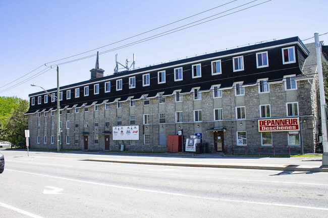 27 Lucerne & 87 Vanier in Gatineau, QC - Building Photo - Building Photo