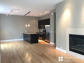 1210 Marcy Plaza in Omaha, NE - Building Photo - Building Photo