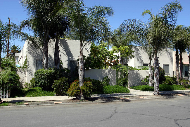 4410-4418 41st St in San Diego, CA - Foto de edificio - Building Photo