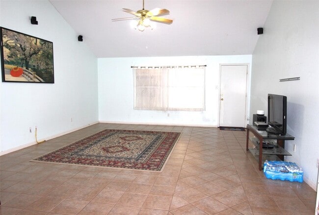 11022 Bradford Way Dr in Houston, TX - Building Photo - Building Photo