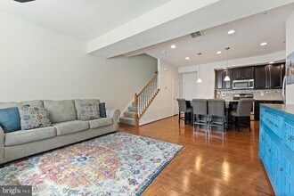 14194 Haro Trail in Gainesville, VA - Building Photo - Building Photo