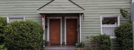 1403 N 36th St in Seattle, WA - Building Photo - Building Photo