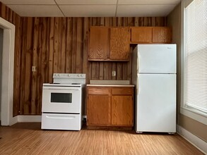 412-414 W 4th St in Ashland, OH - Building Photo - Building Photo