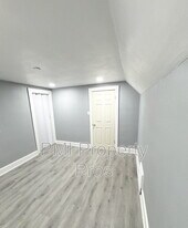 2057 N 32nd St in Milwaukee, WI - Building Photo