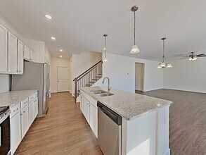 4868 Chutney Dr in Nashville, TN - Foto de edificio - Building Photo