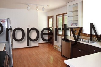 6325 Peacedale Ave in Minneapolis, MN - Building Photo - Building Photo