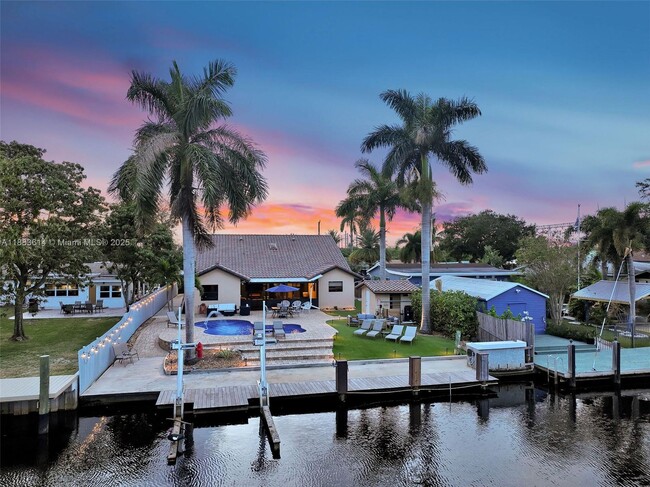 property at 4732 SW 35th Ave