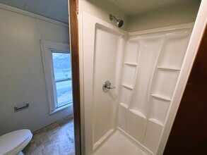 142 State St, Unit 142 State St Apt 4 in Batavia, NY - Building Photo - Building Photo