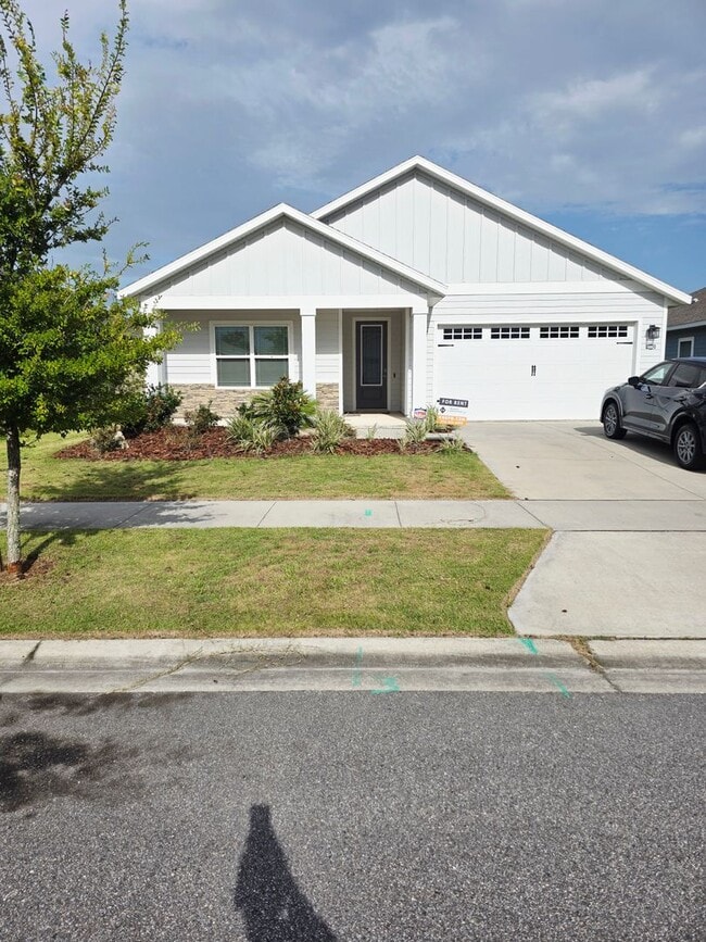 1682 SW 71st CIR