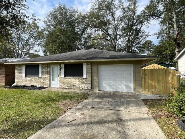 4225 W Central Ave in Zachary, LA - Building Photo - Building Photo