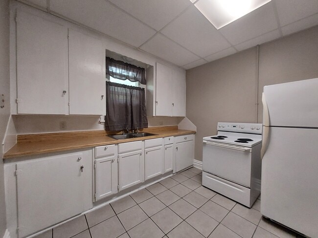 property at 292 Hudson Ave
