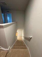 18 Sophie Kathryn Dr in Barboursville, VA - Foto de edificio - Building Photo