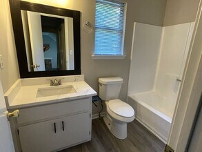3162 Gwin Oaks Dr in Lawrenceville, GA - Building Photo - Building Photo