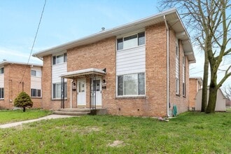 841 Houseman Ave NE in Grand Rapids, MI - Building Photo - Building Photo