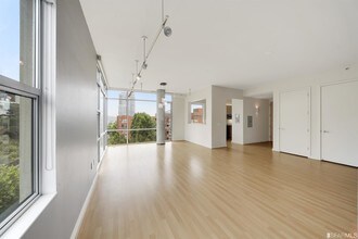 301 Bryant St-Unit -201 in San Francisco, CA - Building Photo - Building Photo