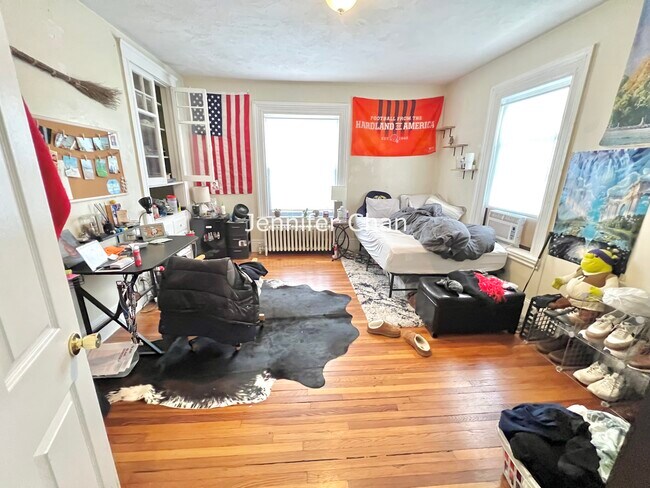 18 Ashford St, Unit 2C in Boston, MA - Building Photo - Building Photo