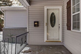 3863 S Broadway Ave in Springfield, MO - Building Photo - Building Photo