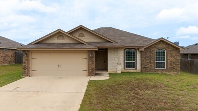 4203 Corinne Dr in Killeen, TX - Building Photo - Building Photo