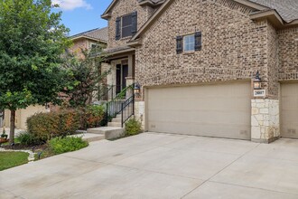 28807 Shadowrock in San Antonio, TX - Building Photo - Building Photo