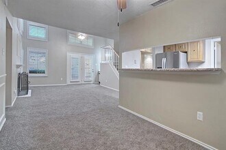 2106 Willowgate Ln in Carrollton, TX - Building Photo - Building Photo